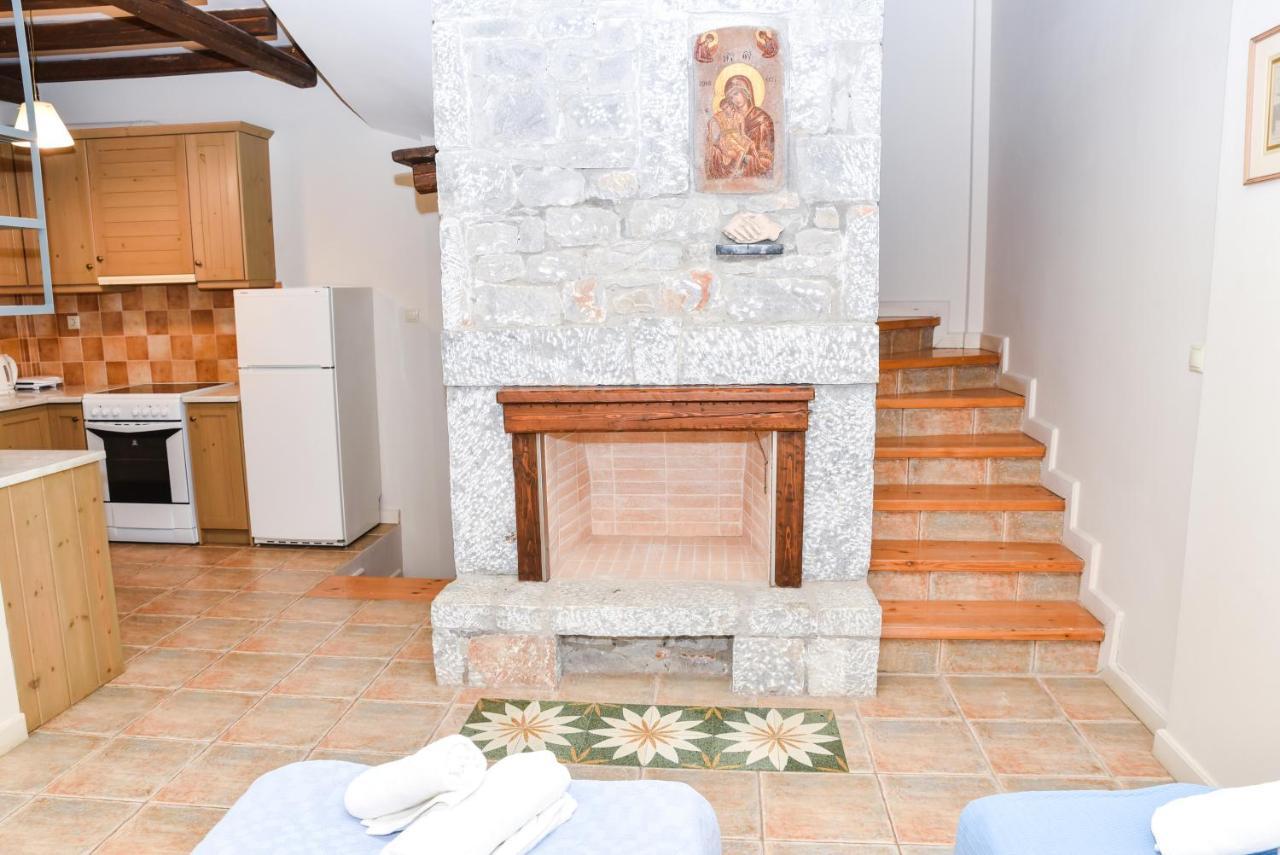 Ryalos Villas Kalamata Bagian luar foto