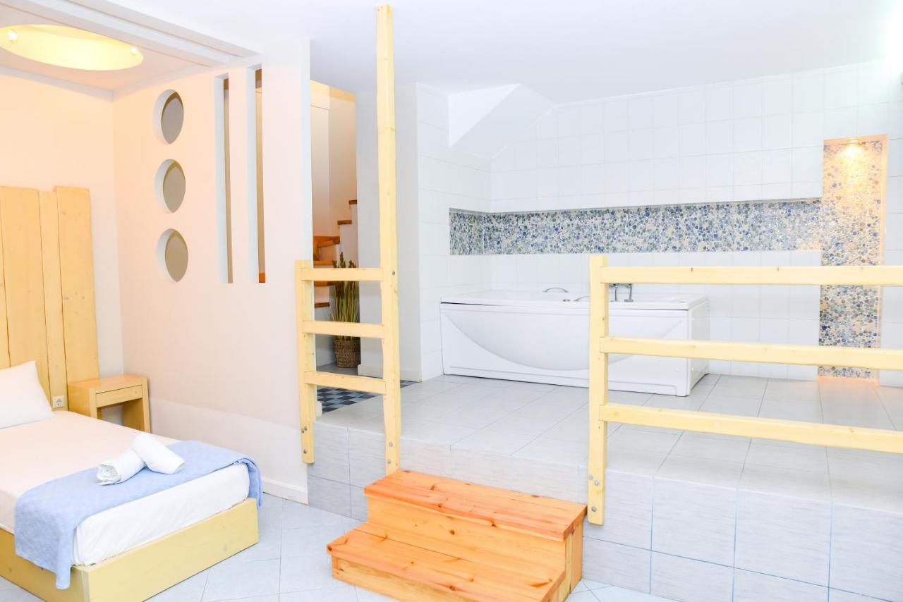 Ryalos Villas Kalamata Bagian luar foto